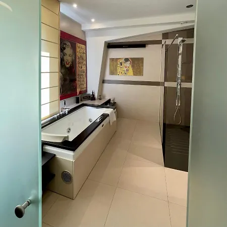 Marvel House - By My In Διαμέρισμα Όπως