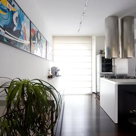 Apartment Marvel House - By My In *