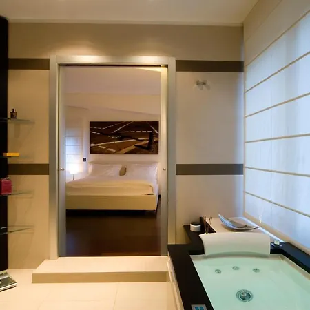 Apartament Marvel House - By My In *