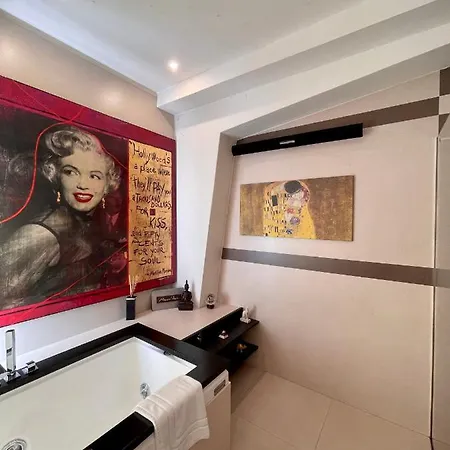 Marvel House - By My In * Como